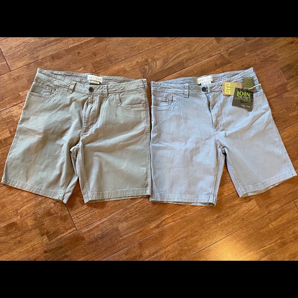 Set of 2 for 39.00, Men’s dressy shorts size 38 waist length 21 inches